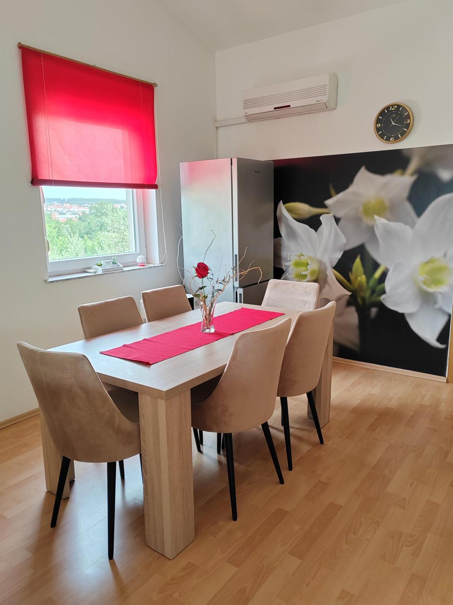 Apartment Pasa メドゥリン エクステリア 写真