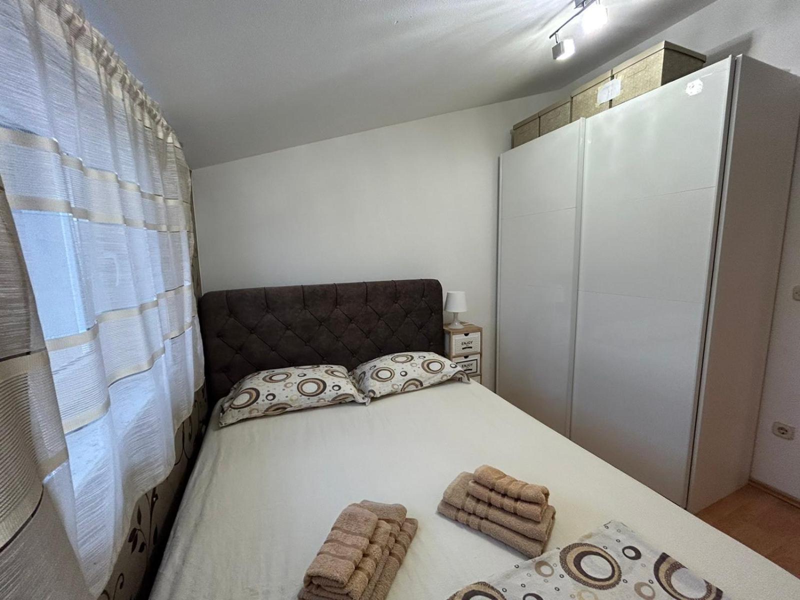Apartment Pasa メドゥリン エクステリア 写真
