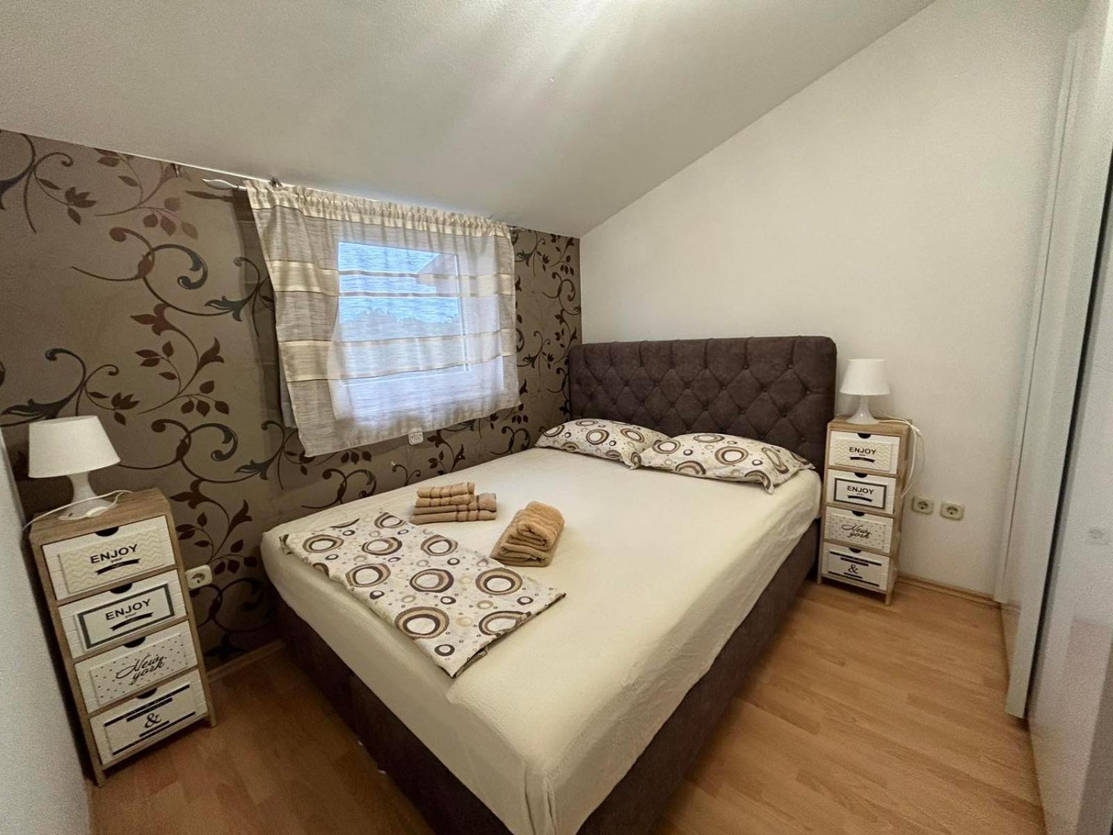 Apartment Pasa メドゥリン エクステリア 写真